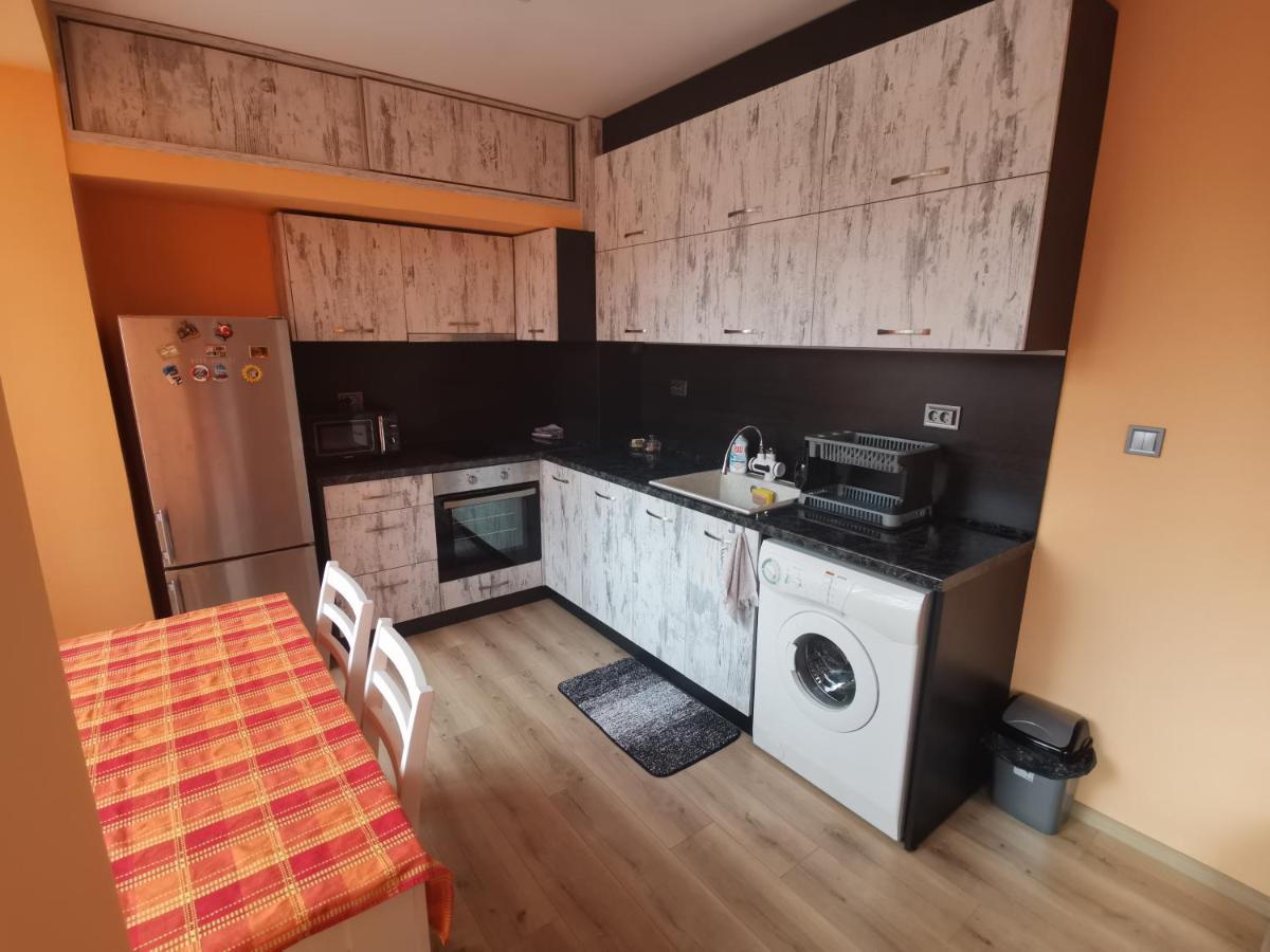 Апартамент За Нощувка, Център! Stara Zagora Exteriér fotografie